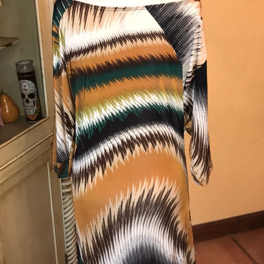 True light Dress - Picture 3 of 5
